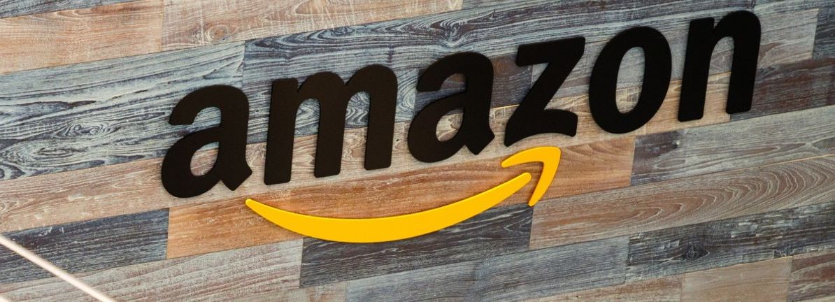 Is There An Opportunity With Amazon.com, Inc.'s (NASDAQ:AMZN) 29% Undervaluation?