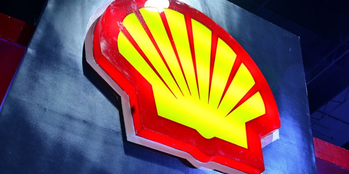 Shell upgraded to 'buy' with cash flow too compelling to ignore