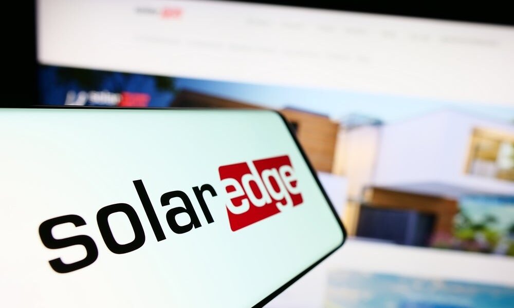 SolarEdge's Restructuring To Generate Savings And Free Cash Flow Upside: Goldman Sachs Analyst - SolarEdge Technologies (NASDAQ:SEDG)